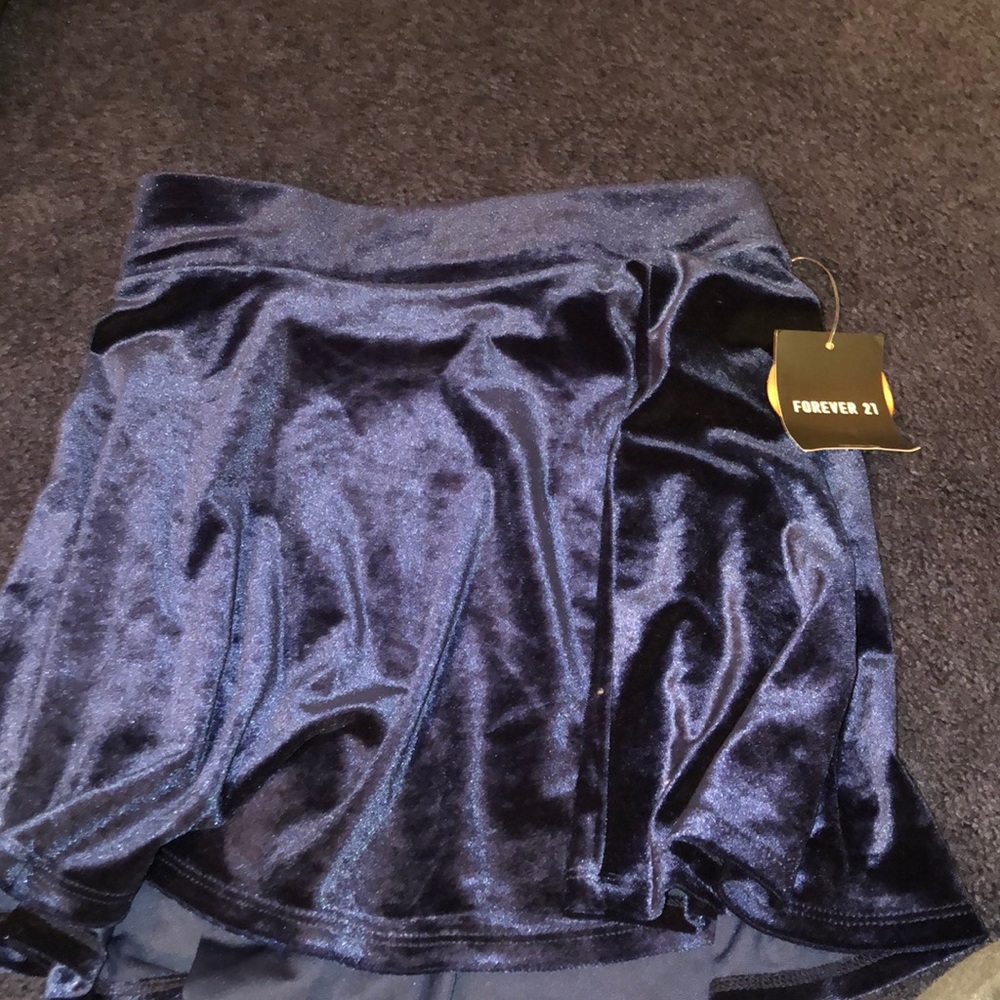 Velvet skater skirt